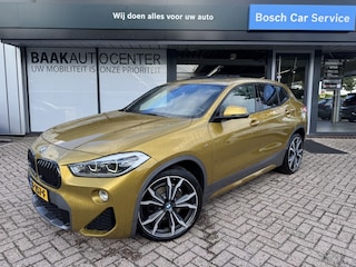 BMW X2 sDrive20i High Executive | Leer | HUD | Panoramadak