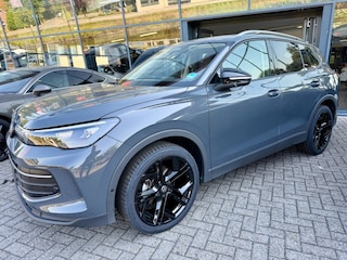 Volkswagen Tiguan 1.5 eTSI GOAL - TREKH. - LED PLUS - 360 GR. - 20 INCH