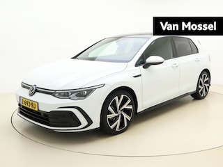 Volkswagen Golf 1.5 eTSI R-Line Business | Automaat | Schuif/Kanteldak | Standkachel | Stoelverwarming | Camera | Adaptieve Cruise | Apple Carplay / Android Auto | Achterbankverwarming |