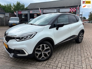 Renault Captur 1.3 TCe 150PK Intens AUTOMAAT * parkeersensoren voor/achter+ camera + speciale kleur*