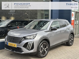 Peugeot 2008 1.2 Turbo 100 PK Allure | Navigatie | Trekhaak 1200 KG | Climate Control | Parkeersensoren | LED Verlichting | Hoge Zitpositie | Dakrails | Cruise Control | 17" Lichtmetalen Velgen |