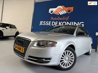 Audi A4 Avant 2.0 TFSI Pro Line automaat / bj.2005 / NAP met 203697 km./ APK 08/2027 / climate / cruise / sportvelgen / pdc / etc.