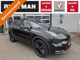 Lynk & Co 01 1.5 More Nieuwe model, leder pano schuif/kantel