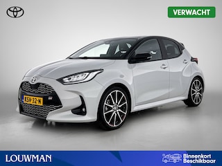 Toyota Yaris 1.5 Hybrid GR Sport Limited | JBL | Stoelverwarming | Dodehoek detectie | Draadloze telefoonlader | Navigatie | Apple CarPlay/Android Auto | Cruise Control Adaptive | Climate Control |