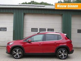 Peugeot 2008 1.2 PURETECH ALLURE