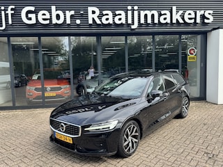 Volvo V60 2.0 T8 Twin Engine AWD R-Design*Panoramadak*Trekhaak*LED*ACC*