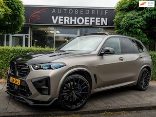 BMW X5 M50i High Executive | 4.4 V8 | 650 PK | DOWNPIPE | STERRENHEMEL | MASSAGE | PANORAMADAK | X5M COMPETITION 2025 UITGEVOERD