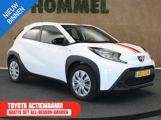 Toyota Aygo 1.0 VVT-i MT Play - ORIGINEEL NEDERLANDSE AUTO - ACHTERUITRIJCAMERA - CRUISE CONTROL - APPLE CARPLAY/ANDROID AUTO - AIRCO - BLUETOOTH TELEFOONVOORBEREIDING - MULTIMEDIA SCHERM