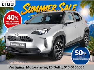 Toyota Yaris Cross 1.5 HYBRID DYNAMIC LUXERY GARANTIE 2035 ! PARKEERSENSOREN VOOR & ACHTER . STOEL/STUUR VERWARMING . NAVIGATIE .
