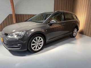 Volkswagen Golf Variant 1.2 TSI Massage, Business Edition Connected, Vol, massage Stoelen verwarmd, camera, nieuwe APK