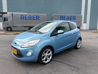 Ford Ka 1.2i Titanium 70 PK. Zuinige en zeer goed onderhouden auto !!! Distributieriem en waterpomp vervangen in mei 2025 !!