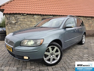 Volvo V50 2.5 T5 AWD Summum| pano | Trekhaak.