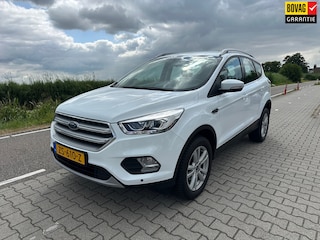 Ford Kuga 1.5 EcoBoost Trend Ultimate, Cruisecontrol, Carplay, PDC, Navi, Bluetooth, Stoelverwarming.