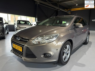 Ford Focus Wagon 1.0 EcoBoost Trend Stoelverwarming |APK|PDC