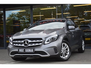 Mercedes-Benz GLA 180 Led Navi Camera Pdc