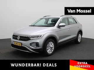 Volkswagen T-Roc 1.0 TSI Life 110 PK| Origineel Nederlands | Climatronic | Parkeersensoren | Apple Carplay | Android Auto | Digitale Cockpit | Inklapbare Buitenspiegels