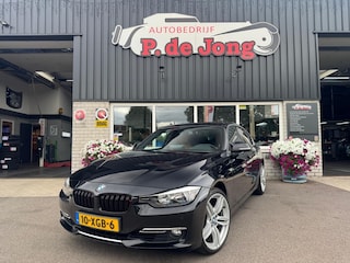 BMW 320I EXECUTIVE BMW Luxury Origineel NL Carplay