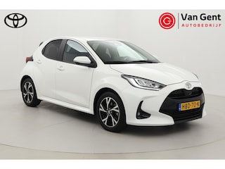 Toyota Yaris 1.5 Hybrid 115 First Edition | Apple Carplay / Android Auto | Keyless | Adaptive Cruise | Clima | Camera | LED | 16 inch