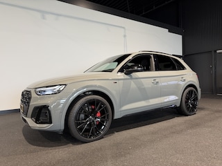 Audi Q5 55 TFSI e S edition | Luchtvering | Massage | HUD | Pano | B&O