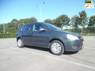 Volkswagen Polo 1.4-16V Comfortline