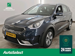 Kia Niro 1.6 GDi 141pk Automaat DynamicLine | Trekhaak | Navi | Apple CarPlay | Camera | Parkeersensoren | Half leder/stof