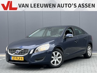 Volvo S60 1.6 T3 Kinetic | Nieuw binnen | RIJKLAAR | Trekhaak | Navi