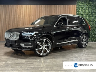 Volvo XC90 T8 AWD Recharge Inscription | Luchtvering | Trekhaak | 360 Camera | Harman Kardon | Adaptieve Cruise Control | Stoelverwarming voor+achter | Stuurwielverwarming | Schuifdak | 22 Inch | Full LED Meesturende koplampen | Standkachel met Volvo On Call App | Gelamineerde/geluidwerende zijruiten | Pilot Assist | BLIS Dode Hoek Detectie | Elektrische voorstoelen geheugen | Lederen bekleding | Zitting verlenging voorstoelen | Keyless Drive | Parkeersensoren voor+achter | Privacy Glass | Elektrisch bedienbare achterklep | Geïntegreerde zongordijnen achterportieren | Geïntegreerd kinderzitje achterin | 7-Persoons | 4-Zone Climate Control | DAB Radio | Apple Carplay/Android Auto | Alarm Klasse III | Volvo On Call met mobiele App functie | Onyx Black Metallic |