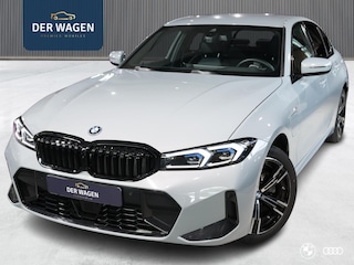 BMW 330E M SPORT 22KW / ACC / HEADUP / EL STOELEN / LEDER / KEYLESS ENTRY - START