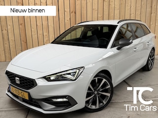 Seat Leon Sportstourer 1.5 TSI FR Business Intense Trekhaak uitklapbaar | Adaptieve cruise control | Apple CarPlay/Android Auto | LED verlichting | Navigatiesysteem | Rijkstrooksensor | Lichtmetalen velgen | Parkeersensoren voor en achter