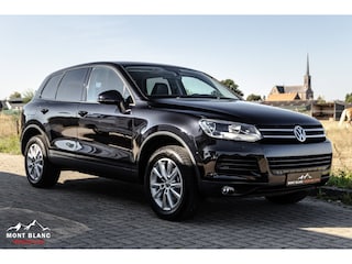 Volkswagen Touareg 3.0 TDI Highline|CarPlay|Leder|Trekhaak|€14.050,- Ex. Btw