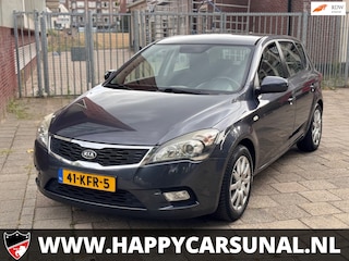 Kia Ceed Cee'd 1.4 CVVT X-ecutive, AIRCO, NIEUWE APK