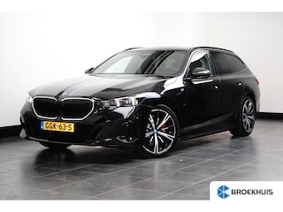 BMW 5-serie Touring 530e 299pk M-SPORT Pro | 360 Camera | Leder/Alcantara | Trekhaak | Harman/Kardon | Adaptive Cruise | Head-up |