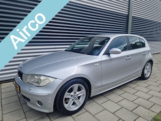 BMW 118i Executive, Climatronic, stoelverwarming,