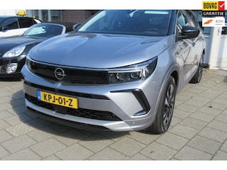Opel Grandland 1.6 Turbo Plug-In Hybrid Business Elegance