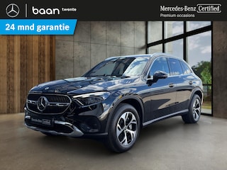 Mercedes-Benz GLC 300e 4-Matic Luxury Line | Rijassistentiepakket Plus | Trekhaak | Winterpakket | Spiegelpakket | Parkeerpakket met 360 Camera | Memorypakket