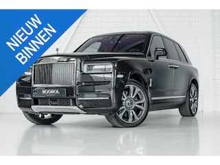 Rolls-Royce Cullinan | Bespoke | 4 Seats | Glass Partition | Theatre |