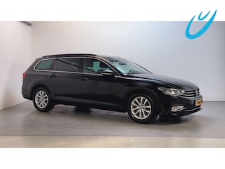 Volkswagen Passat Variant 1.5 TSI 150pk DSG Business Trekhaak Navigatie App-Connect DAB+
