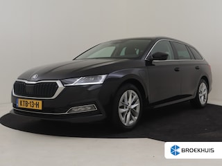 Skoda Octavia Combi 1.4 TSI iV PHEV Business Edition 245PK DSG/AUTO | Achteruitrijcamera | Parkeer assistent | App connect | Elektr verstelbare stoelen  | stoel/stuurverw | Keyless entry/start | Dodehoek detectie | DAB | LED | 17"LMV