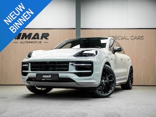 Porsche Cayenne Cayenne E-hybride Na genoeg nieuwe  Kreid grijze Porsche Cayenne  Hybride voorzien van vele opties!