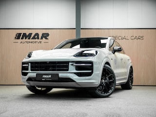 Porsche Cayenne Cayenne E-hybride Na genoeg nieuwe  Kreid grijze Porsche Cayenne  Hybride voorzien van vele opties!