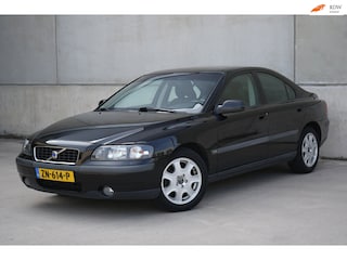 Volvo S60 2.4 5 cilinder, Automaat, Half Leder, Camera, NAP