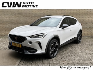 Cupra Formentor 1.4 e-Hybrid VZ Performance | Elektrisch Wegklapbare Trekhaak | Carplay | Camera | Adaptieve Cruise | Stoel & Stuurverwarming | Sportstoelen | Virtual Cockpit | Lane assist | Sfeerverlichting