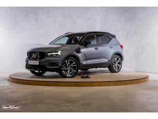 Volvo XC40 1.5 T5 Recharge R-Design | Panorama dak | Zwenkbare trekhaak | Adaptieve cruise | Blis | Harman Kardon |