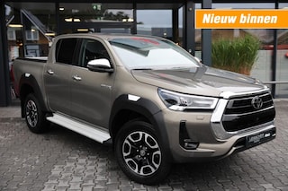 Toyota Hilux 2.8 D-4D DUBBEL CABIN EXECUTIVE A/T 2 ZITS 4WD VAN