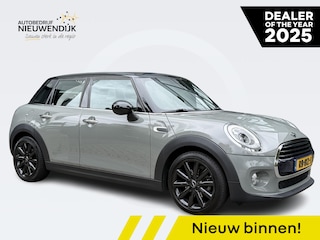 Mini Cooper 5-Deurs 1.5 135 Chili Serious Business / NAVI / KEYLESS / PDC A / CRUISE / CLIMATE (DUAL ZONE) / DAB / START/STOP / BLUETOOTH / LEDER / 17'' LMV