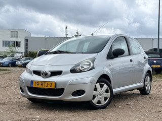 Toyota Aygo 1.0-12V Access/ LAAG KM