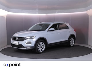 Volkswagen T-Roc 1.5 TSI Style Business 150 pk | Navigatie | Trekhaak (afneembaar) | Parkeersensoren | LED koplampen | Adaptieve cruise control |