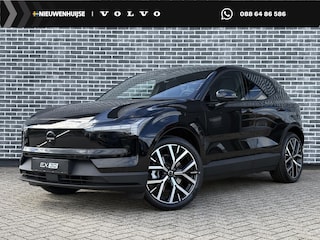 Volvo EX30 P5 Long Range Plus Black Edition Europa 69 kWh | Google Services | Adaptieve Cruise Control | BLIS | Harman Kardon Audio | Elektr. verstelbare voorstoelen | Stoelverwarming | Verwarmd stuurwiel | Warmtepomp | 20" lichtmetalen velgen |