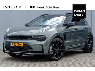 Lynk & Co 01 276PK More | HEICO 21" Wielen | HEICO Verlagingsveren | 360 Graden Camera | Harman Kardon | Panoramadak | Elektrisch bedienbare voorstoel met geheugen | Keyless Entry | Getint glas | Adaptieve Cruise Control | Dodehoekassistent | Sfeerverlichting | Stuurwielverwarming | Stoelverwarming