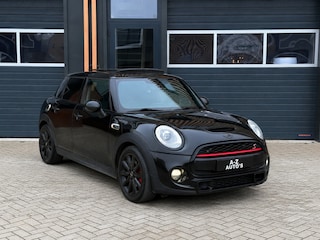 Mini Mini 5-Deurs 2.0 / DSG / PANO / HUD / LEDER / VOL !